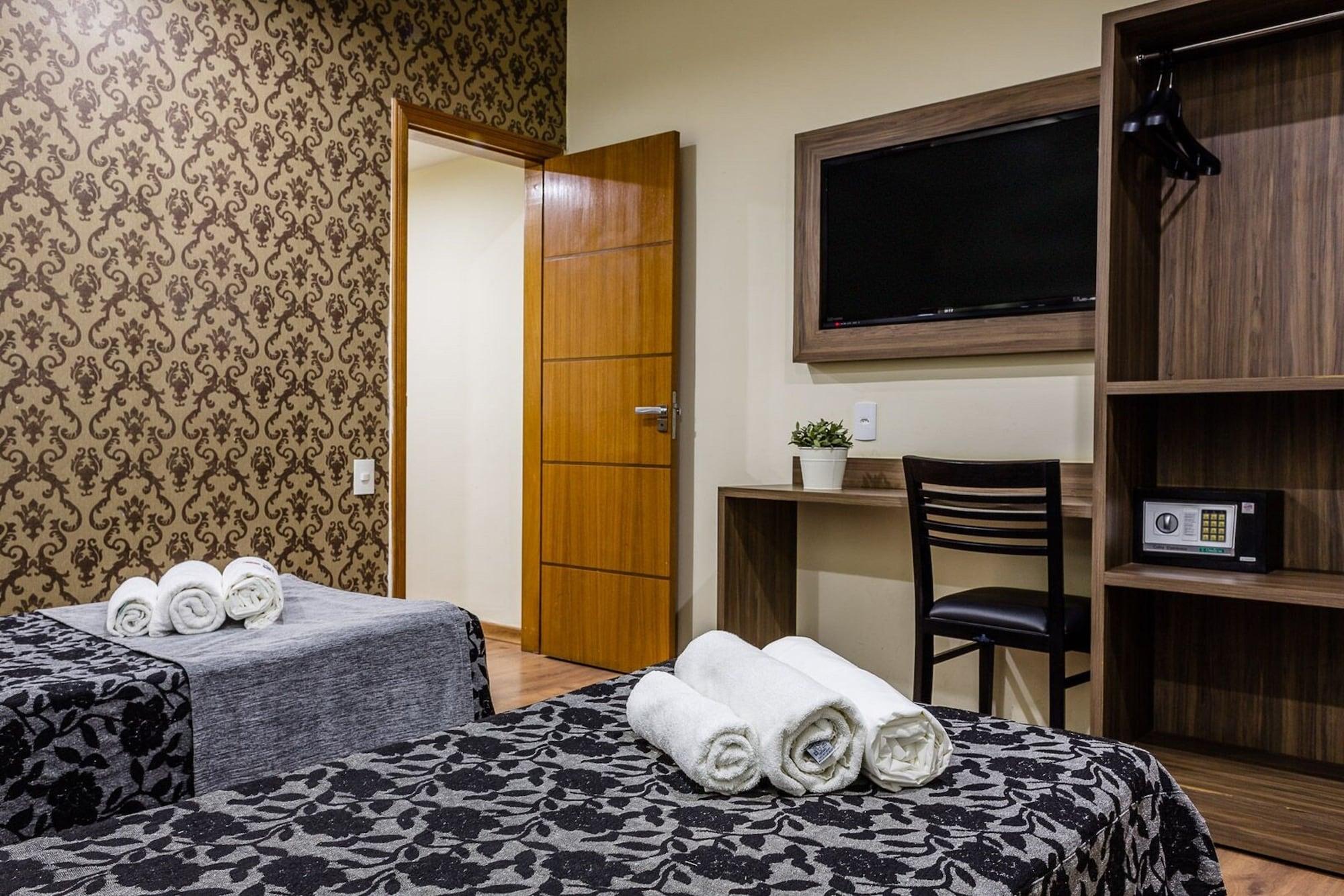 Vox Hotel Сао Жоао де Мерити Екстериор снимка