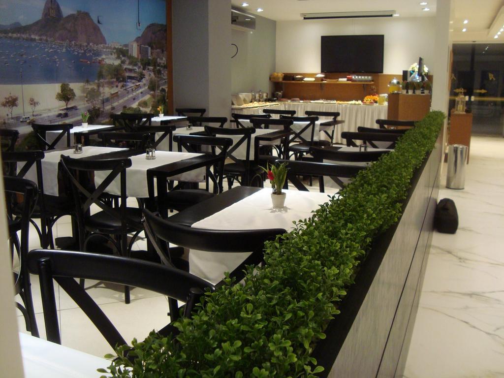 Vox Hotel Сао Жоао де Мерити Екстериор снимка