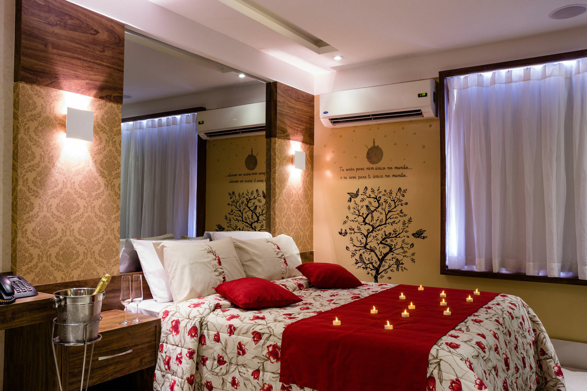 Vox Hotel Сао Жоао де Мерити Екстериор снимка